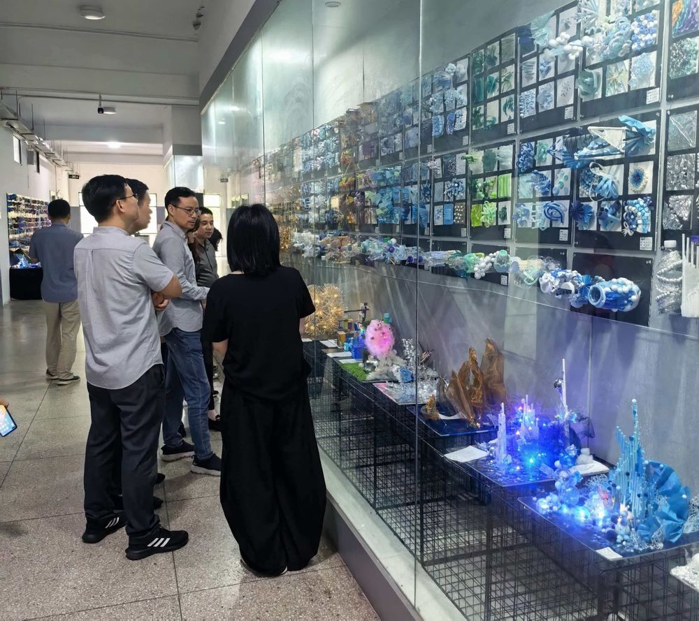 “光材共生，筑境塑形”——《三维设计基础》课程成果展彰显美术设计新维度